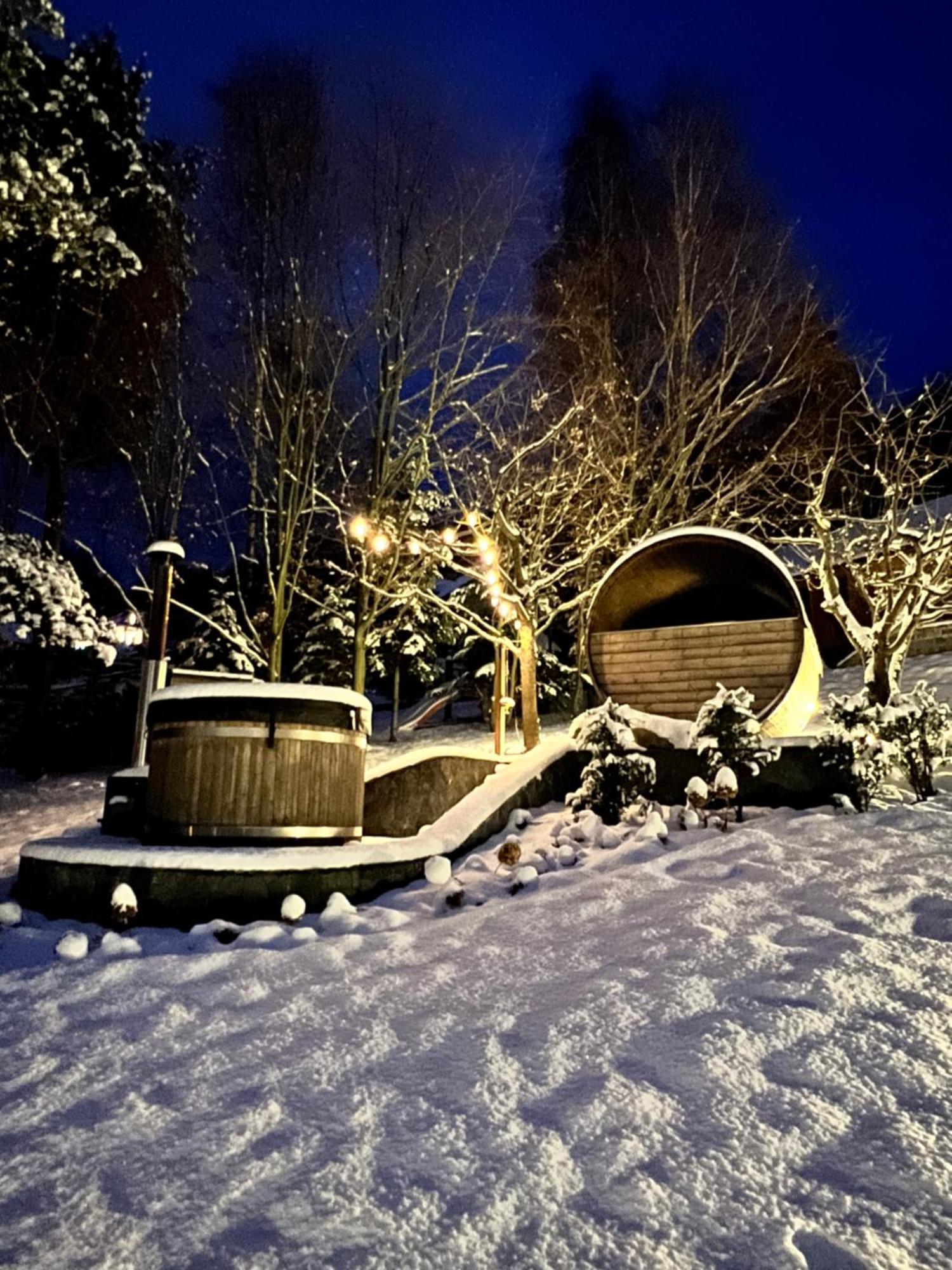 Domki Habzowka Ostre Esterno foto